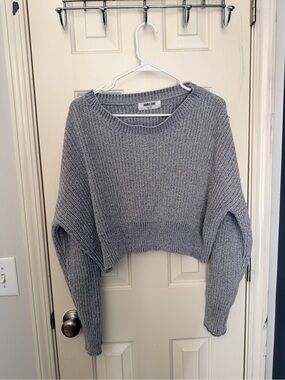 Double Zero Light Gray Ribbed Cropped Crewneck Sweater
